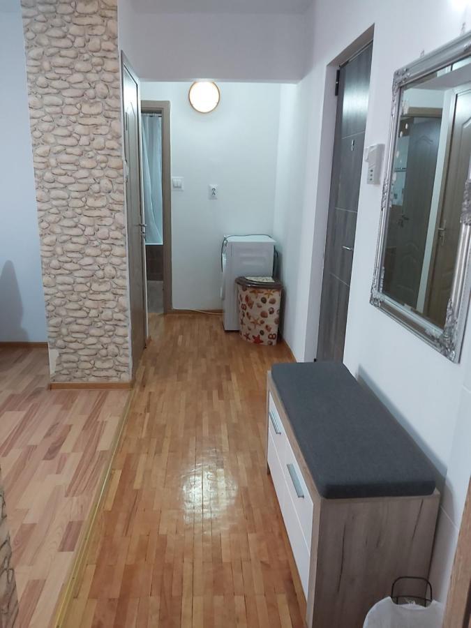 Nala House Apartment Deva Ngoại thất bức ảnh